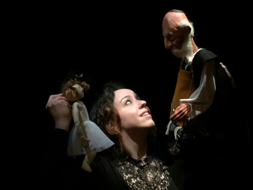 Ko-WHEN-I-PUT-MY-HAND-Sandglass2-web