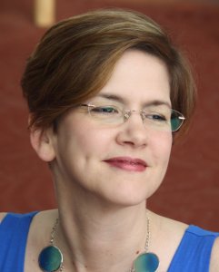 CarrieJCole headshot